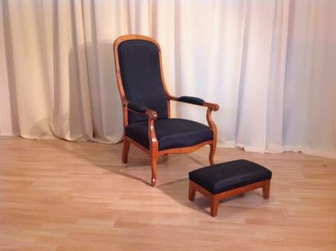 Antik-M&ouml;bel Kirschbaumm&ouml;bel